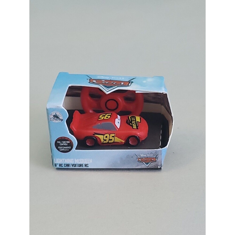 Lightning McQueen  Zuru Mini Brands! Disney Store Edition Figure #008